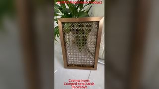 Decoração feita sob encomenda da mobília da porta do armário da malha arquitetónica da malha frisada decorativa moldada do metal